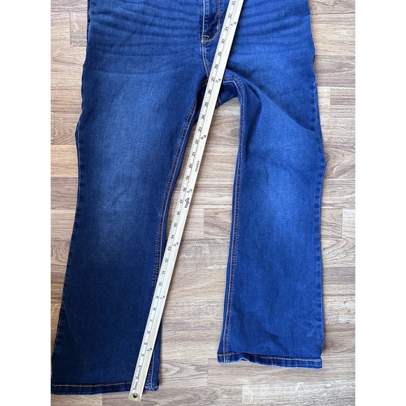 Torrid Womens Luxe Slim Boot Size 12 Ex Short Medium Wash Bootcut Flare Denim - Picture 11 of 11